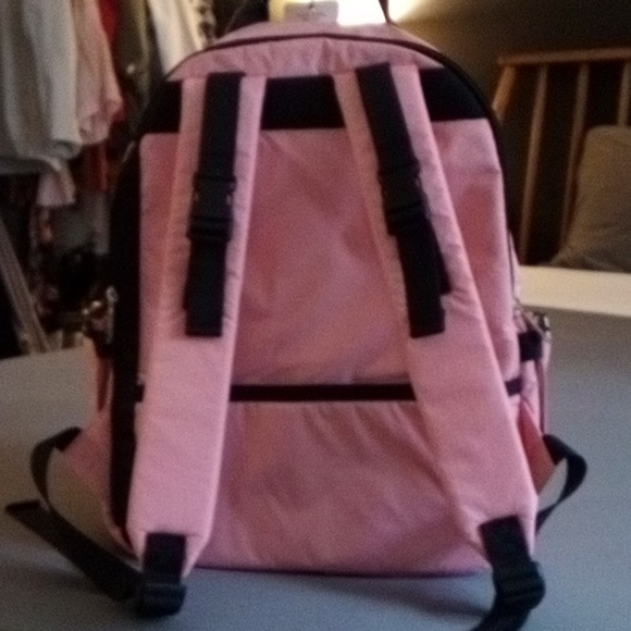 Lesportsac Bags Lesportsac Logan Nylon Backpack Poshmark